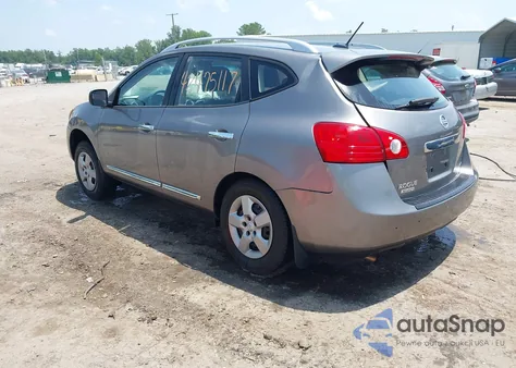 2015 Nissan Rogue Select S z USA, uszkodzony, nr VIN JN8AS5MV5FW752806